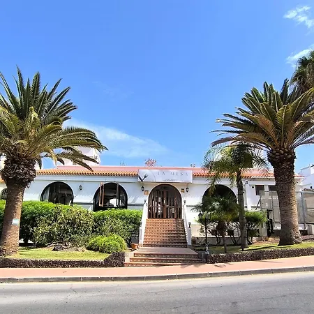 Casa Zuza - Ac, Heated Pool, 2 Terraces, 2 Bedrooms & Bathrooms, Tv Channels * سان ميغيل ذي أبونا