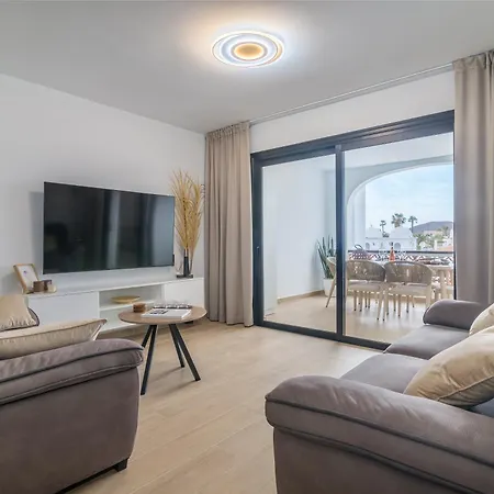 Lägenhet Casa Zuza - Ac, Heated Pool, 2 Terraces, 2 Bedrooms & Bathrooms, Tv Channels *