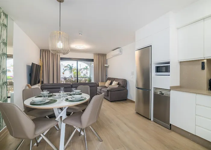 Appartement Casa Zuza - Ac, Heated Pool, 2 Terraces, 2 Bedrooms & Bathrooms, Tv Channels