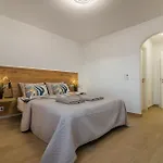 Casa Zuza - Ac, Heated Pool, 2 Terraces, 2 Bedrooms & Bathrooms, Tv Channels *