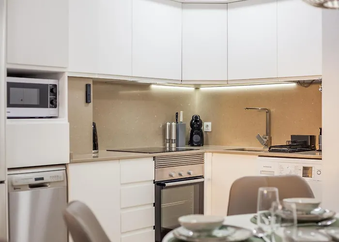 Lägenhet Casa Zuza - Ac, Heated Pool, 2 Terraces, 2 Bedrooms & Bathrooms, Tv Channels